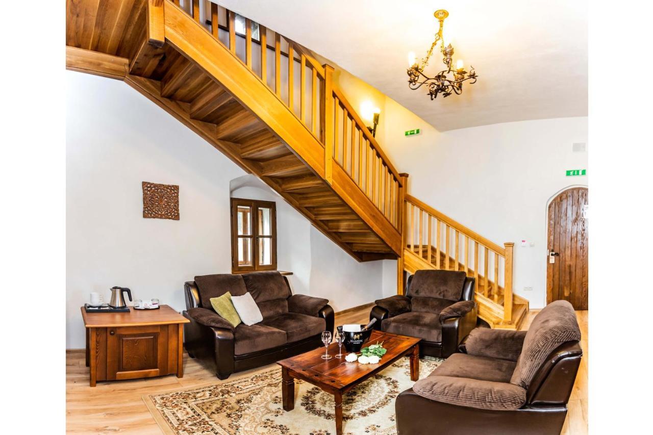 Hotel Grand Viglas Zwoleń Zewnętrze zdjęcie