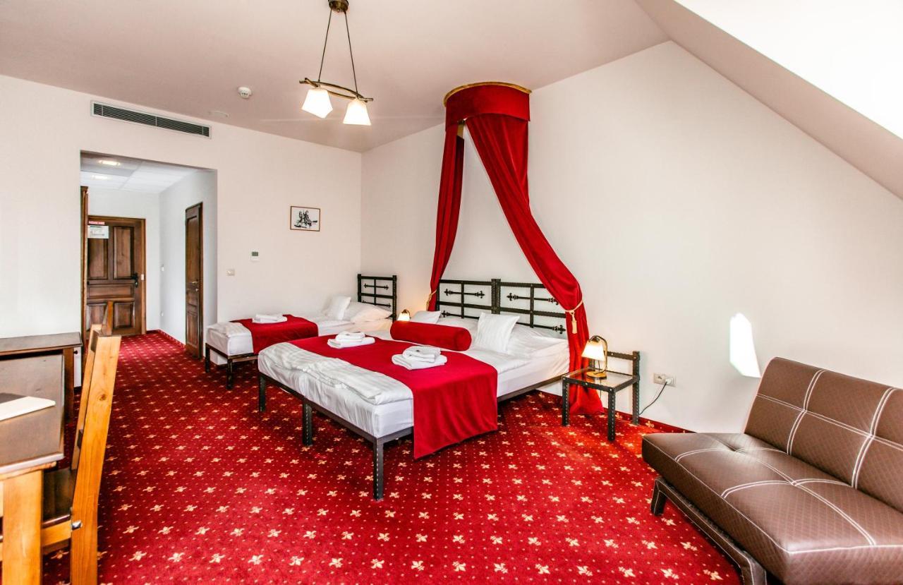 Hotel Grand Viglas Zwoleń Zewnętrze zdjęcie
