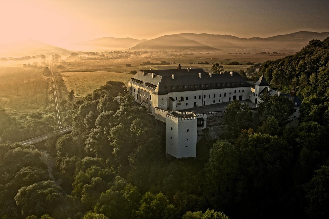 Hotel Grand Viglas Zwoleń Zewnętrze zdjęcie